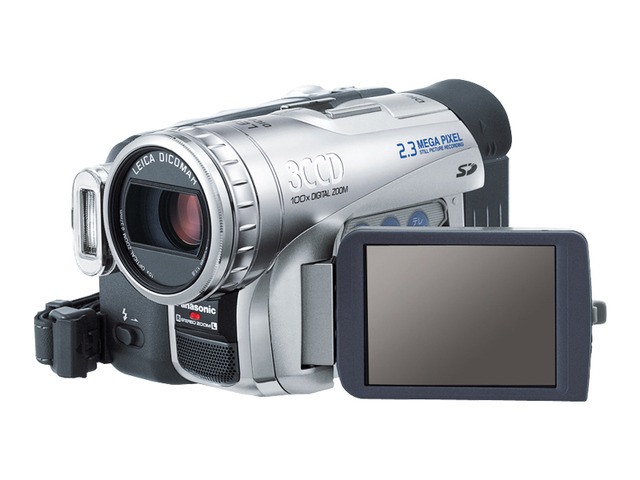 写真：デジタルビデオカメラ NV-GS200K-S（シルバー）