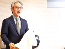 「タオルは育てるもの」IKEUCHI ORGANIC 株式会社 代表取締役 阿部哲也さんに聞く、いいタオルと過ごす良質な生活。