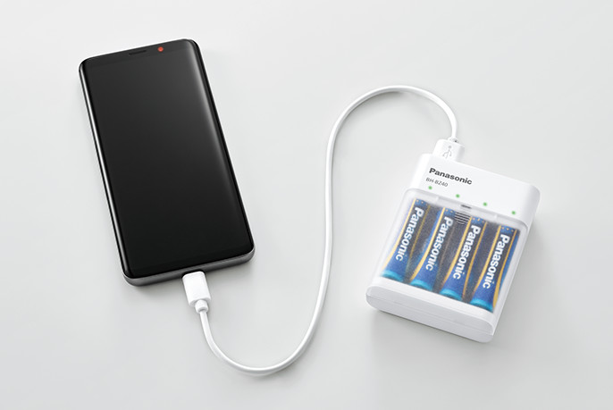 乾電池式モバイルバッテリー BH-BZ40K 乾電池式モバイルバッテリー 商品一覧 電池・モバイルバッテリー・充電器総合  Panasonic