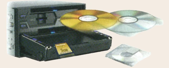 2DIN一体型の統合設計