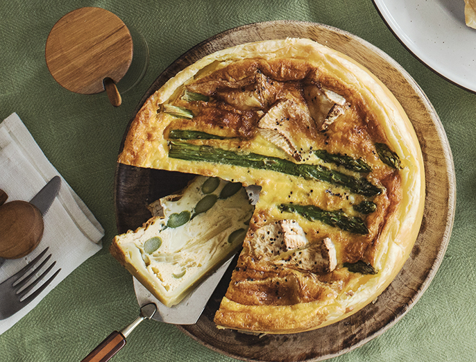 アスパラとカマンベールチーズのキッシュ