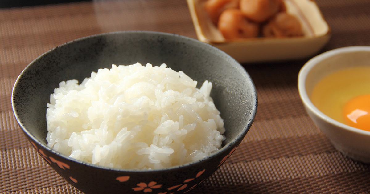 電子レンジで簡単に炊飯！電子レンジでもおいしくご飯を炊く方法 | UP LIFE | 毎日を、あなたらしく、あたらしく。 | Panasonic