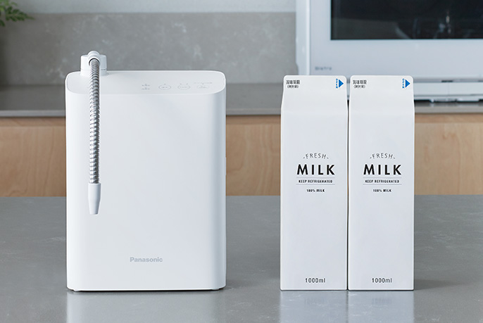 牛乳パック2本分とほぼ同サイズの横幅