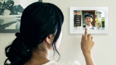 AIが来訪者を顔認証