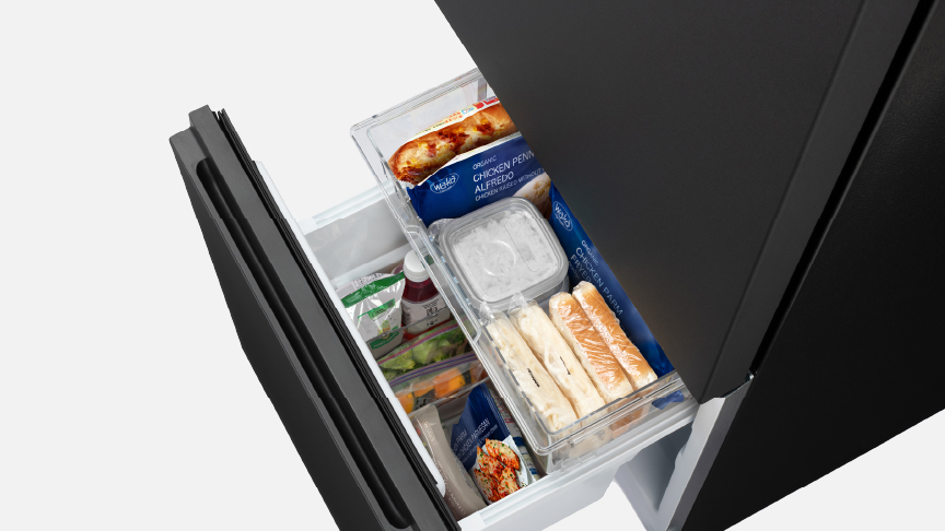 開けると同時に上段も一緒に引き出せます。