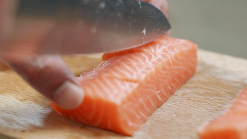 約－3℃の微凍結。解凍いらずで、鮮度長持ち