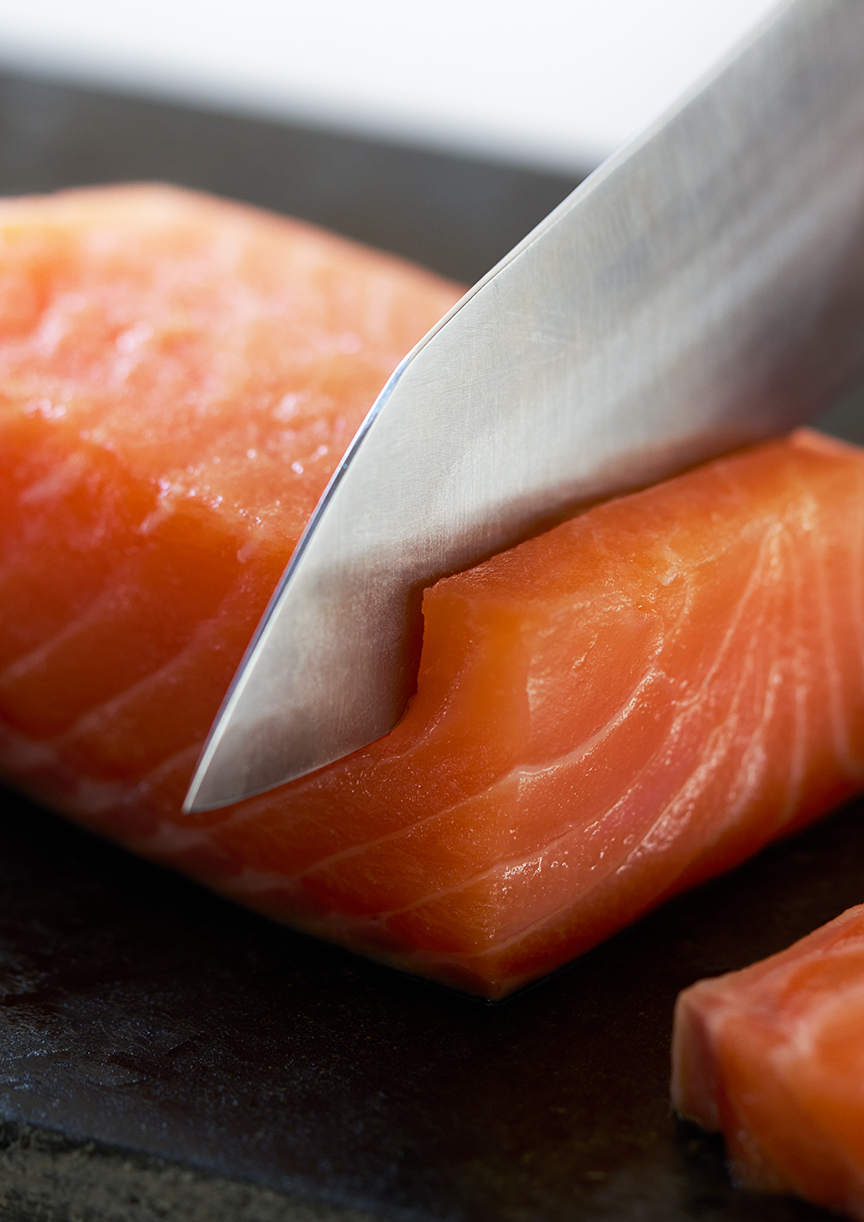 約－3℃の微凍結。解凍せずにそのまま切れる