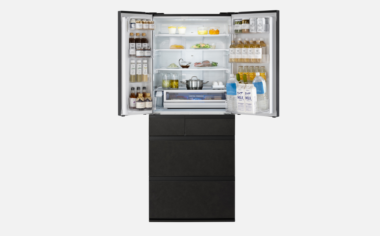 画像：ストーンブラック扉開き