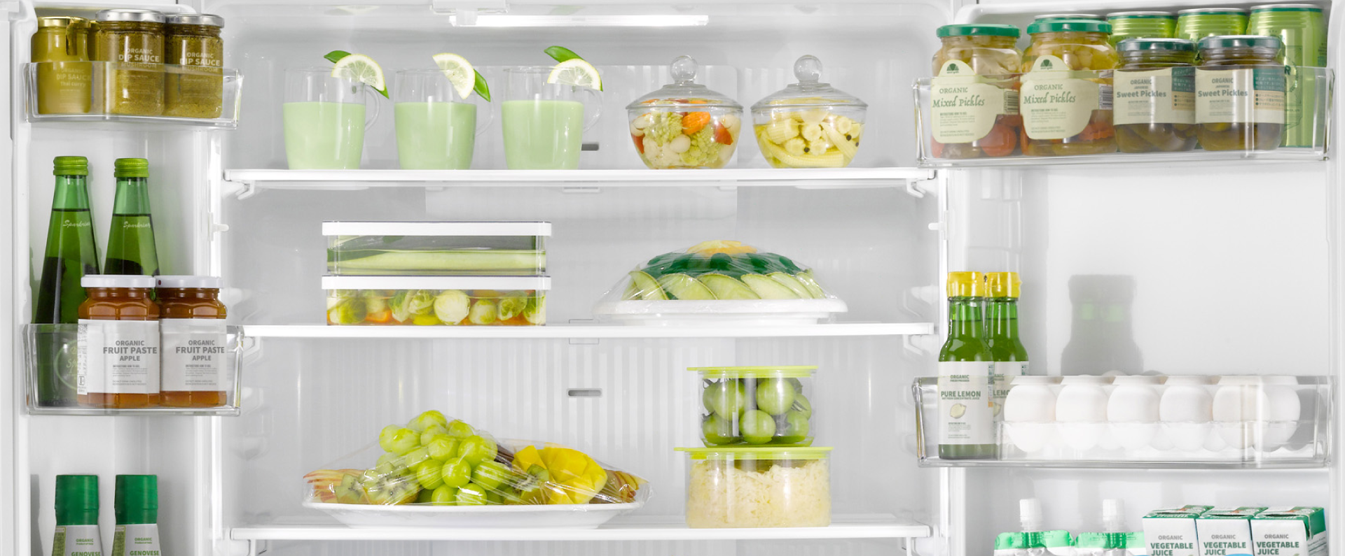 画像：冷蔵室を開いたイメージ