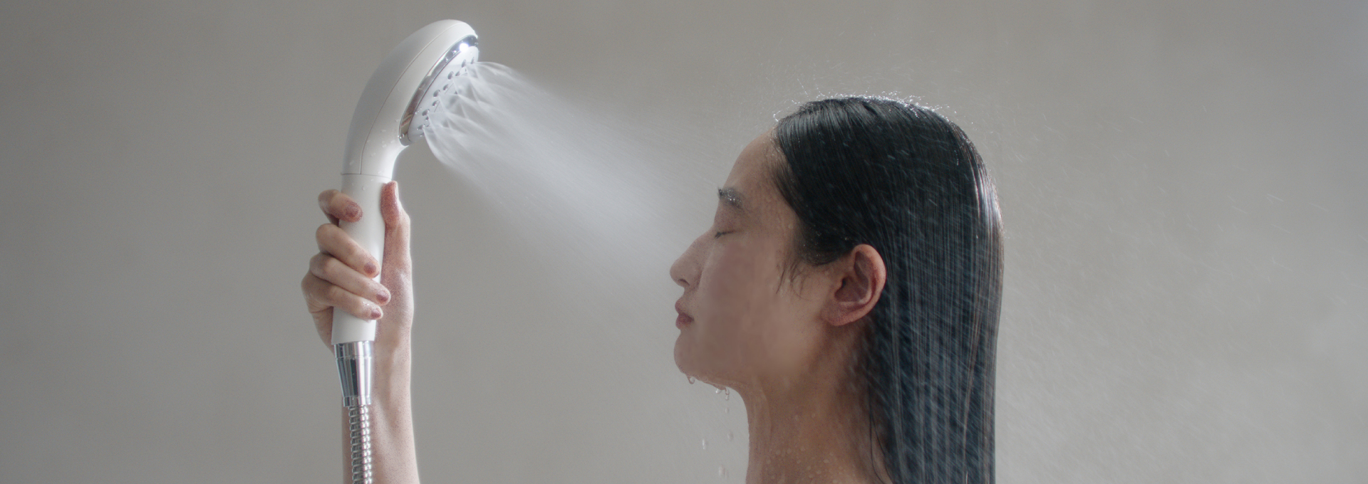 EH-SH50を顔に使用している写真