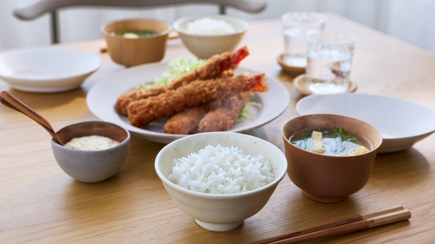 画像：食卓のイメージ