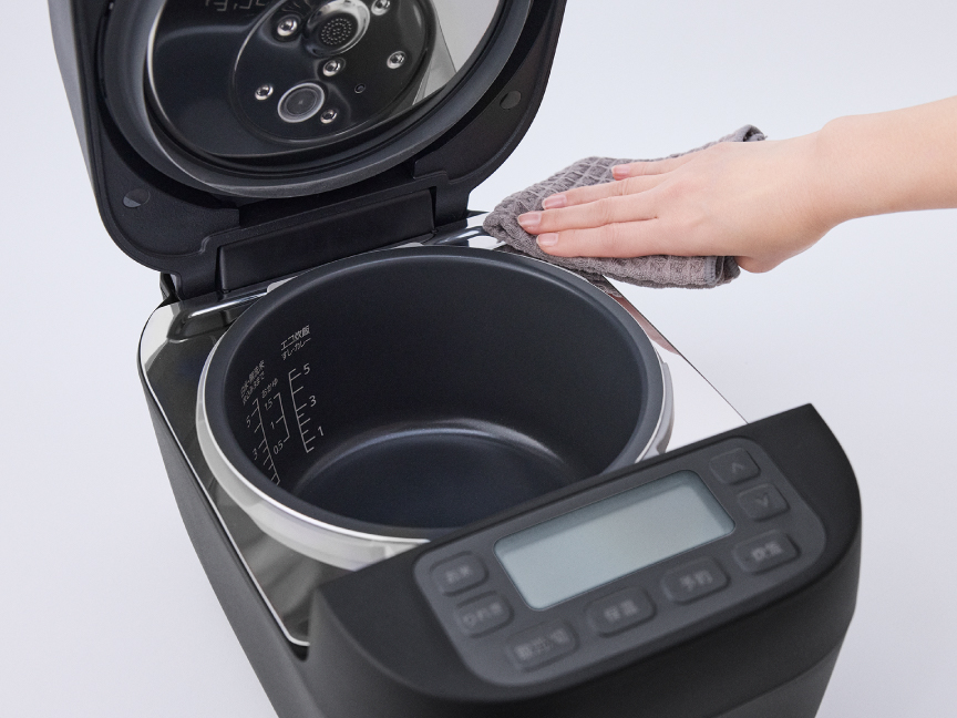 お手入れしやすいフレーム