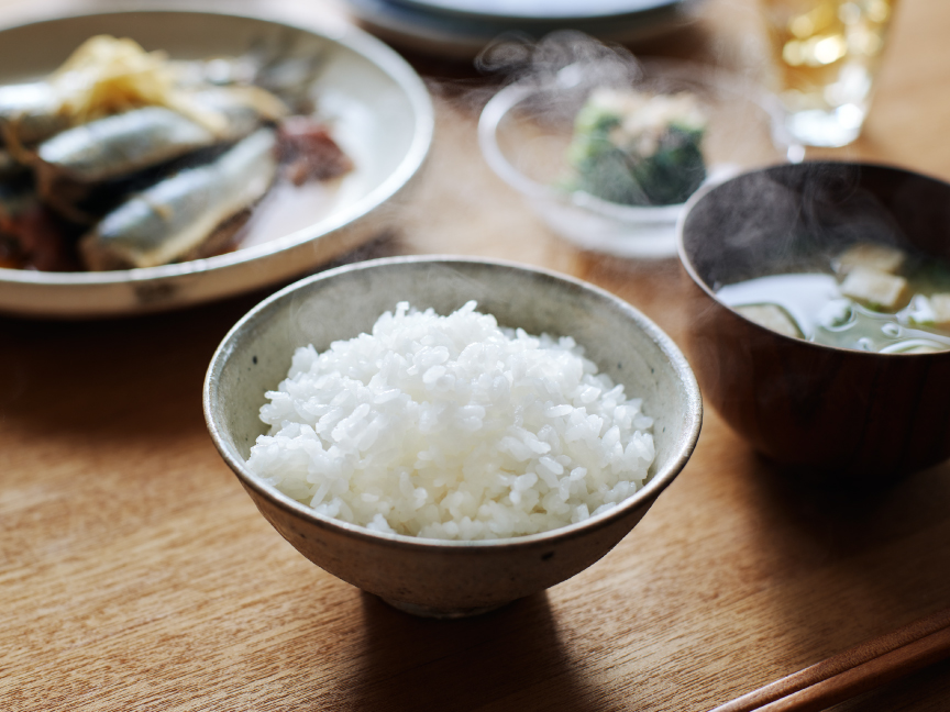 画像：食卓のイメージ