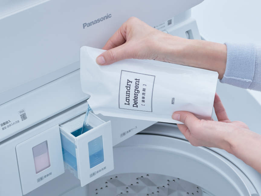 広い注ぎ口で注ぎやすい