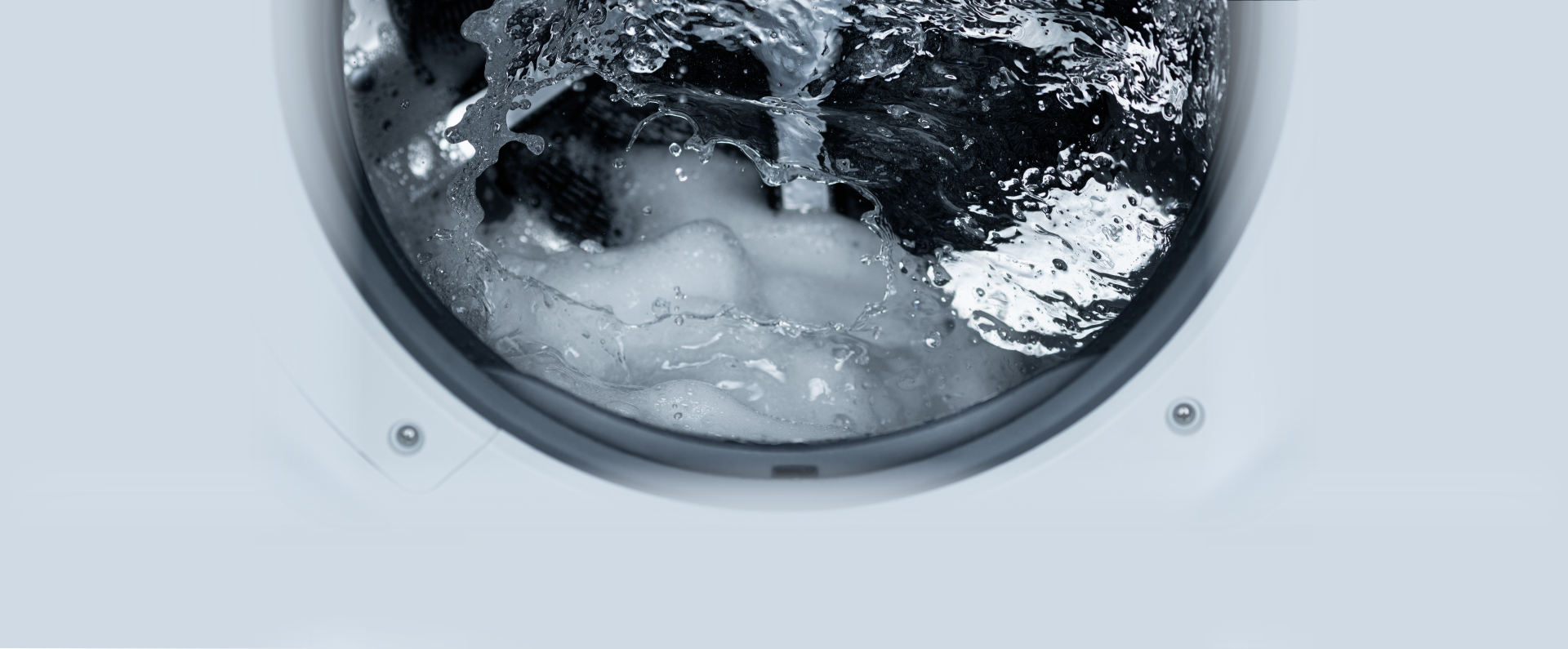 濃密泡と水の力で繊維の奥の汚れもスゴ落ち