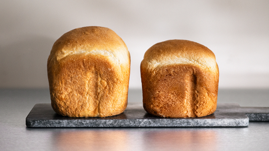 写真：食パンの1斤と0.6斤の比較