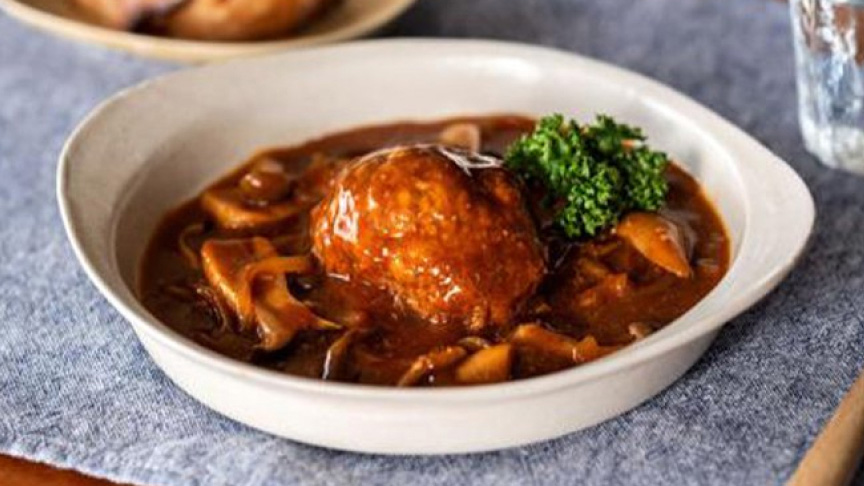 写真：冷凍煮込みハンバーグ