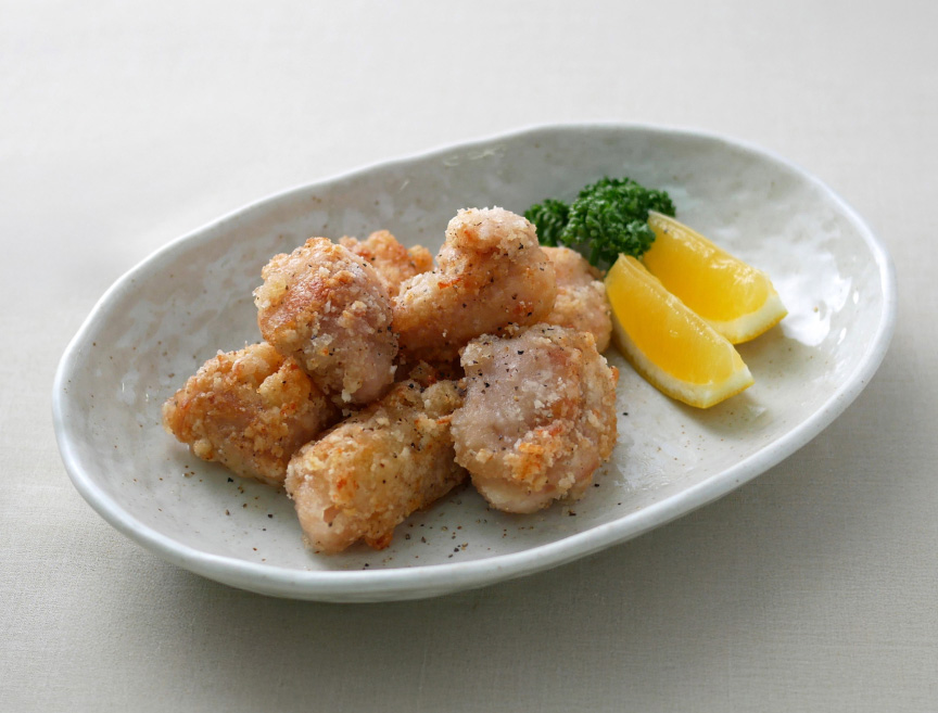 写真：ビストロジューシー塩から揚げ