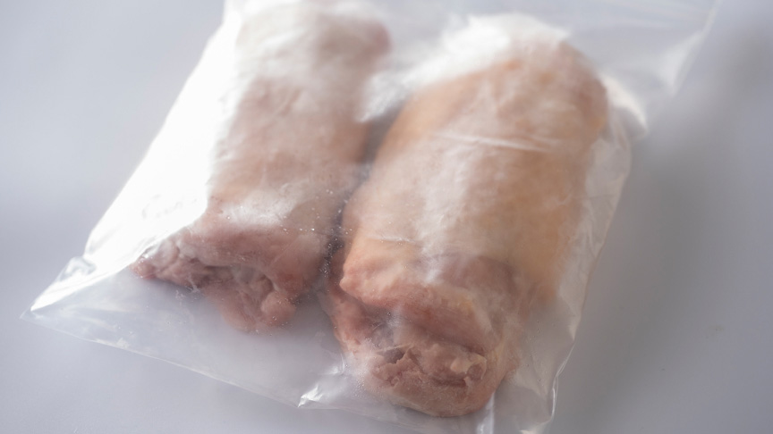写真：冷凍鶏もも肉