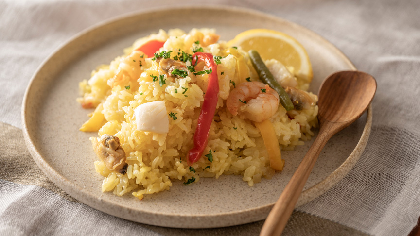 冷凍シーフードのパエリア風ご飯