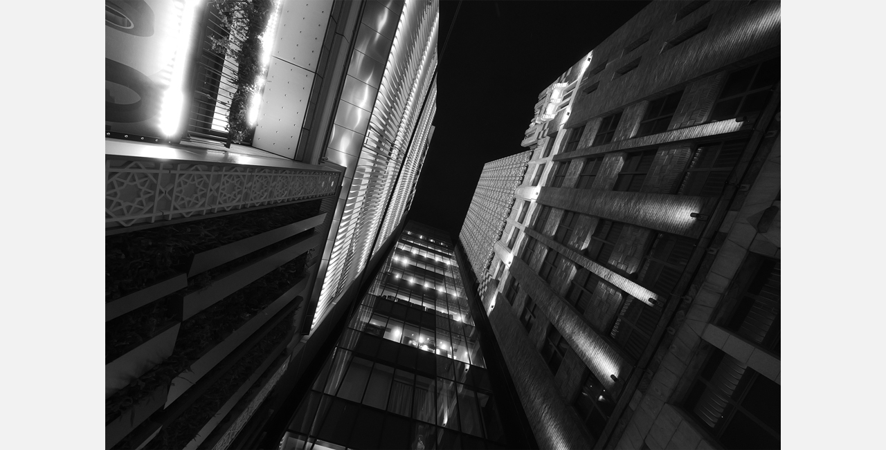 L.モノクローム Sample01
