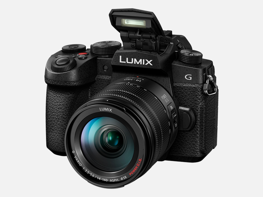 画像：フラッシュ内蔵で、撮影の自由度が広がる