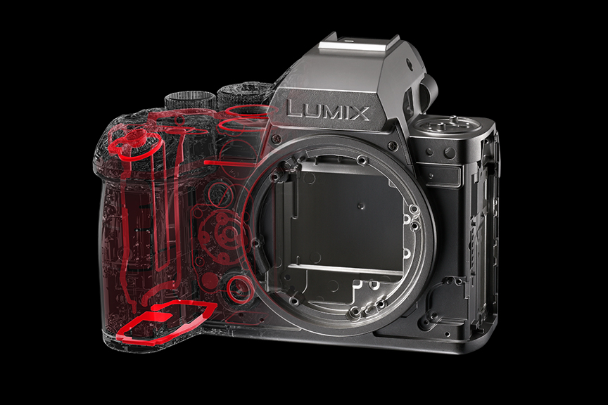 画像：防塵・防滴・耐低温設計