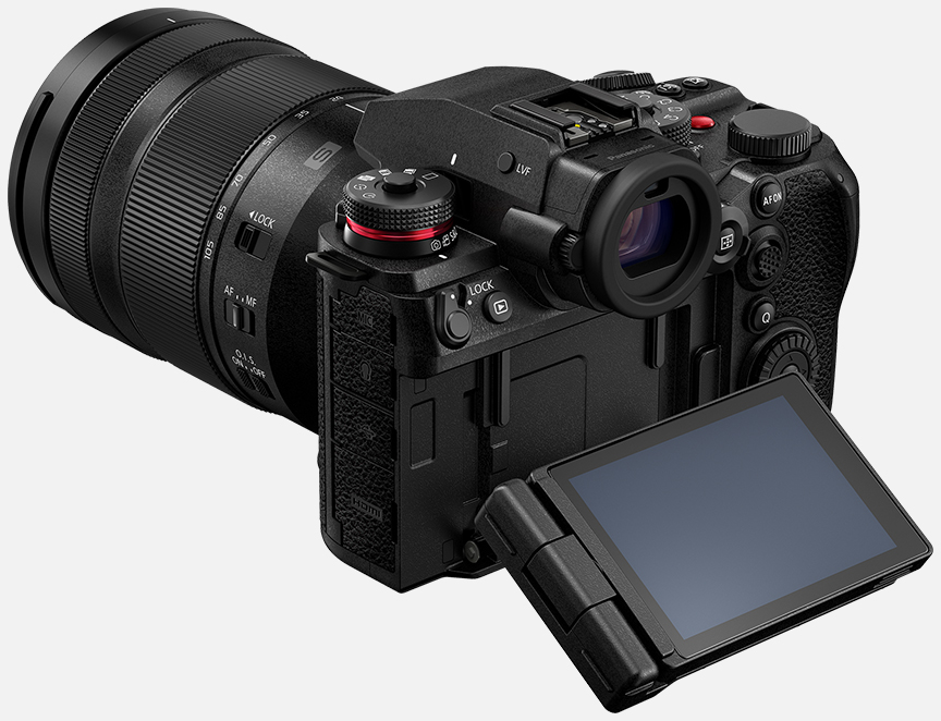 画像：新開発 約184万ドット チルトフリーアングルモニター