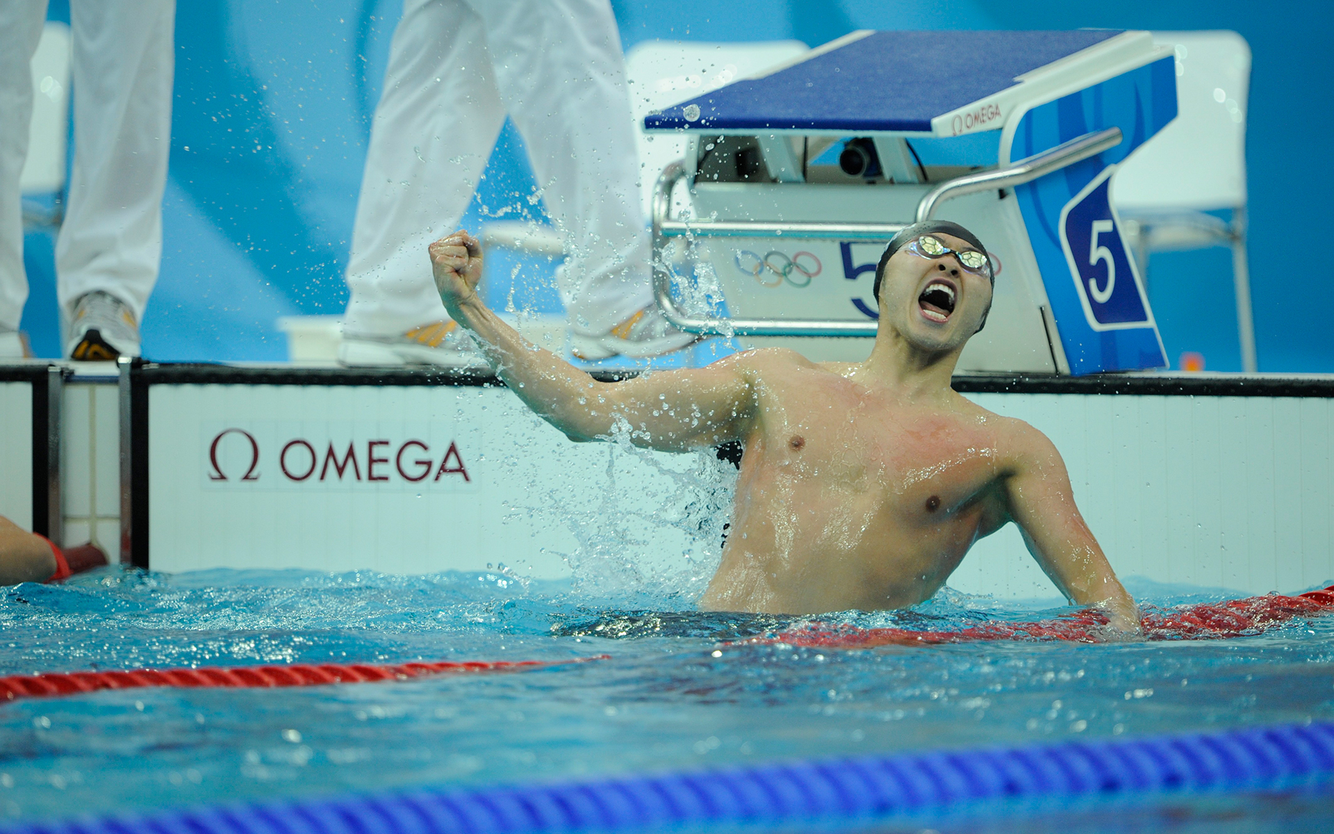 北京2008・競泳男子平泳ぎで二冠を達成した北島康介「なんも言えねぇ」の裏に隠された恩師からの一言