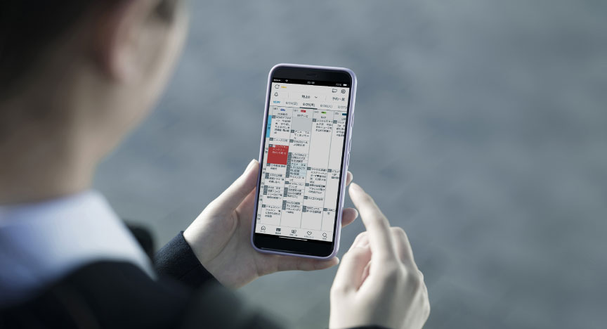 画像：外出先からスマホで録画予約。もう録り逃さない