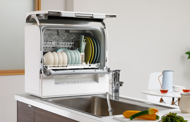 Panasonic【使用期間1年未満】パナソニック　食洗機　食器洗い乾燥機