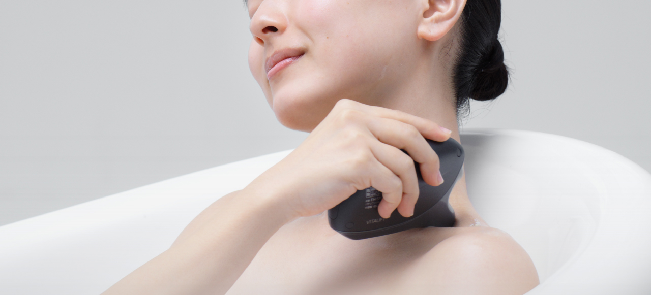 写真：お風呂でEH-SP86を使用している様子