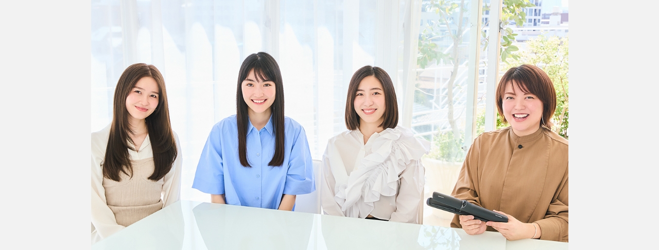 写真：（左から）高島杏奈さん、谷 桃子さん、志村美咲さん、猪股真衣子さん