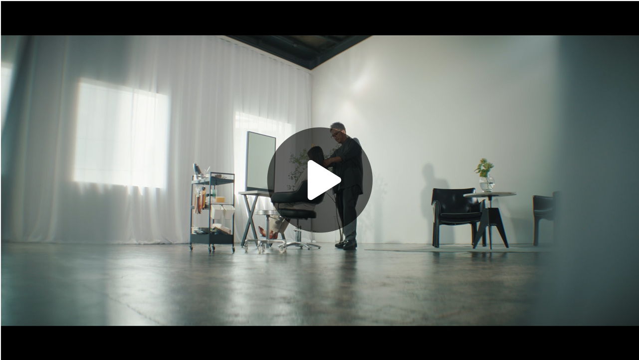 メイクアップアーティスト KUBOKIさんの動画