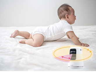 カメラが自動的に赤ちゃんのハイハイの方向（左右）を向く自動追尾機能搭載