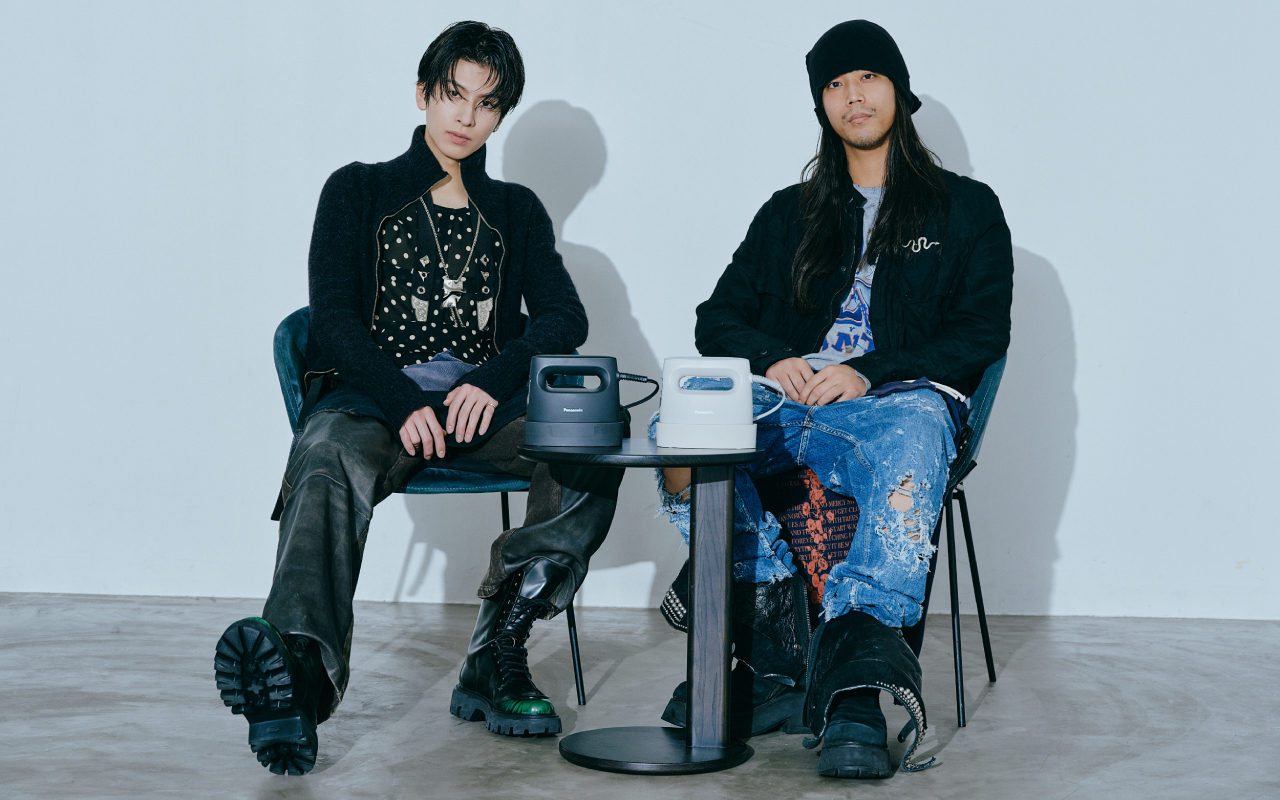 左から長谷川慎（THE RAMPAGE）、auskou。