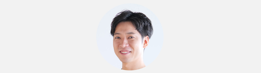 プロダクトデザイナー峯川さんの写真です