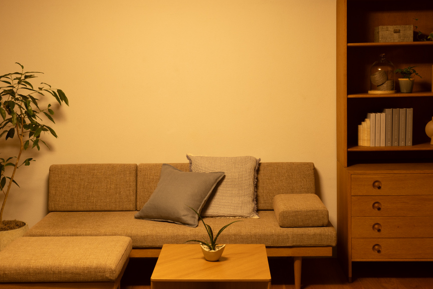 イメージ：電球色相当