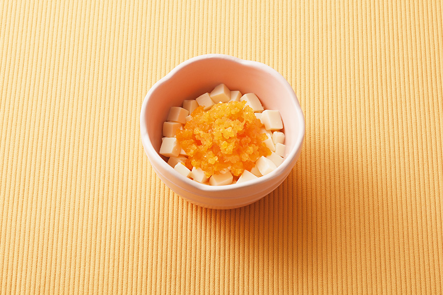 写真：豆腐のにんじんあえ
