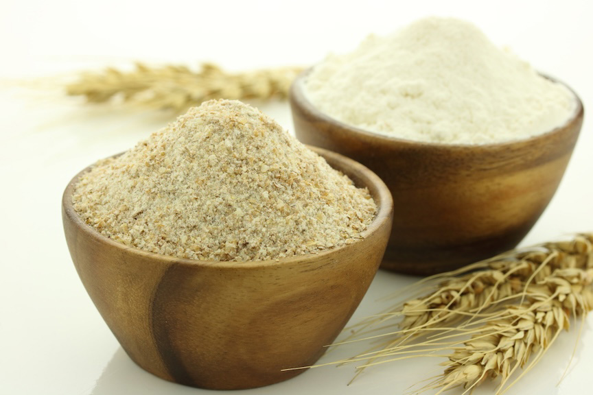 写真：器に入れた全粒粉