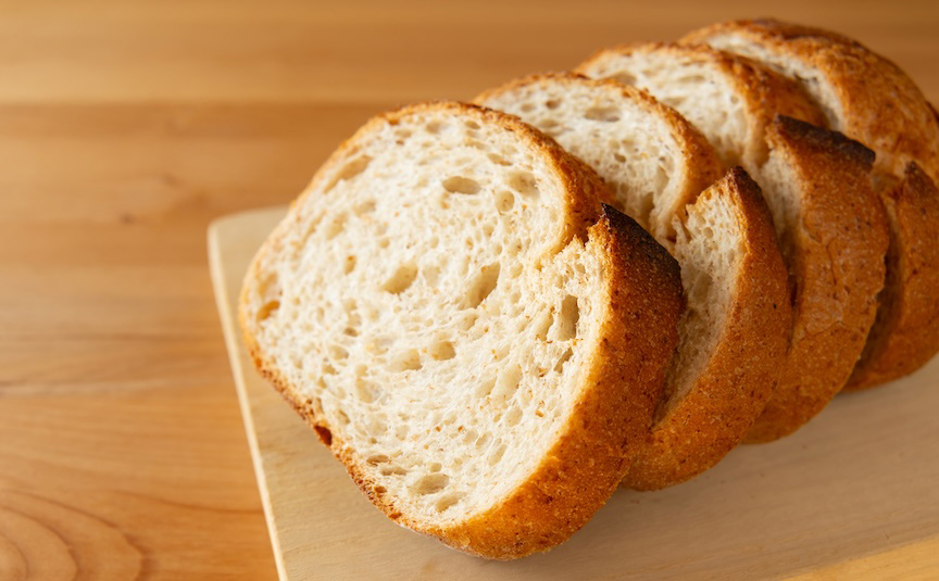 写真：カットされたパン