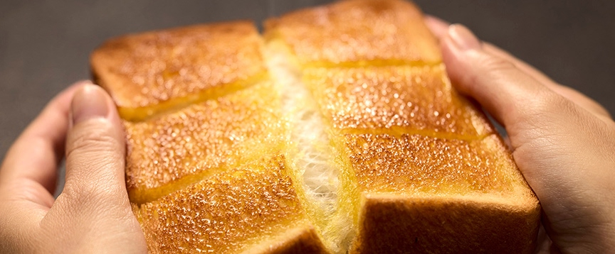 写真：ビストロで焼いた食パン