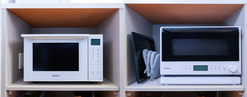 写真：NE‑FS300とNE-FS3Dを同じ収納スペースに置いた比較