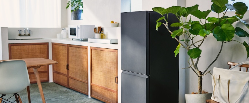 キッチンに置かれている冷蔵庫の写真