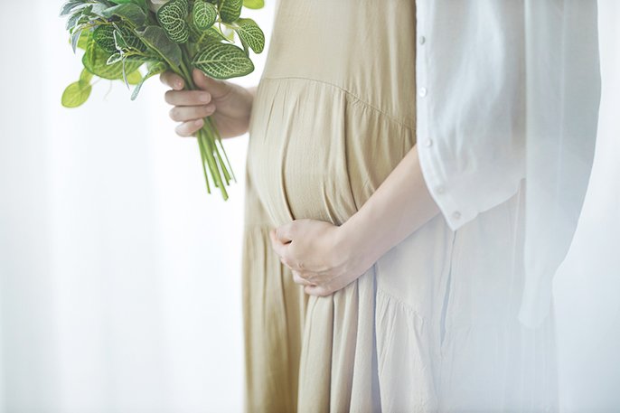 写真：妊婦さんのイメージ