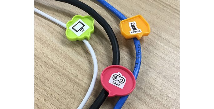 ケーブルタグの写真