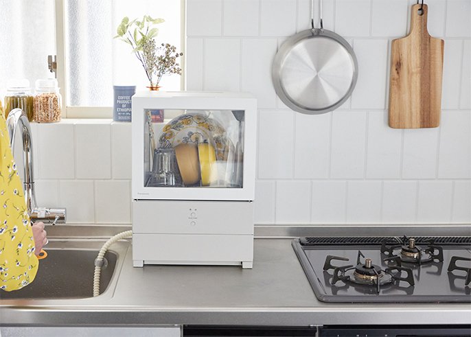写真：キッチンに置かれた食洗器