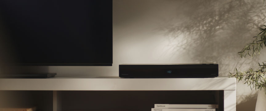 写真：4K有機ELテレビ、ブルーレイディスクレコーダー