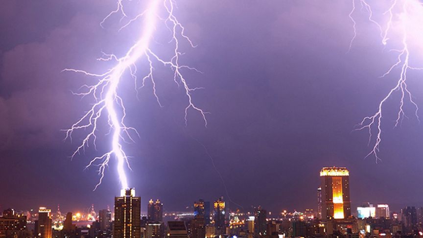落雷の写真