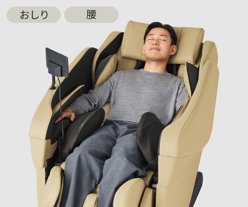 写真：男性がep-ma120を使用している様子